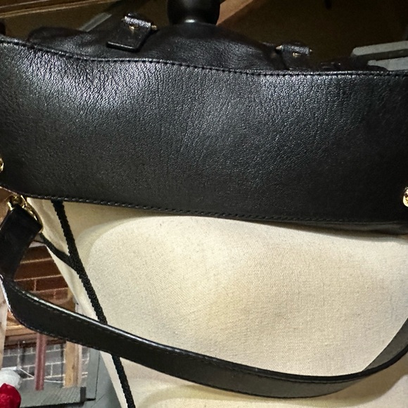 Michael Kors Crossbody - Picture 6 of 13